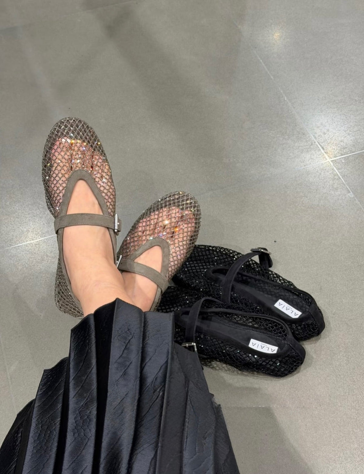 SOKYND Rebecca Rhinestone Mesh Ballet Flats ShoesGrey35