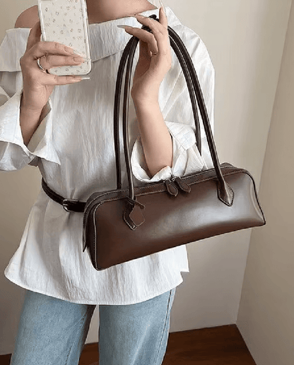 Emily Vintage Leather Baguette Bag