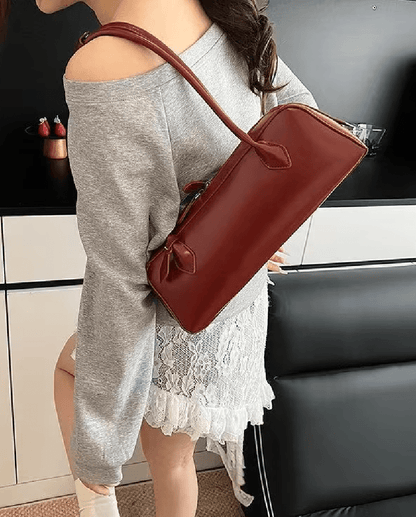 Emily Vintage Leather Baguette Bag