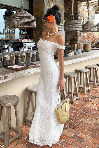Arabella Lace Spaghetti Strap Maxi Dress