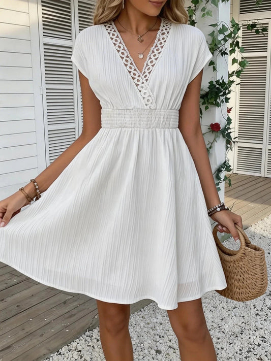SOKYND Daniela French Lace V-Neck Fitted Dress DressesSOKYND-609175-DEF-S-01271S