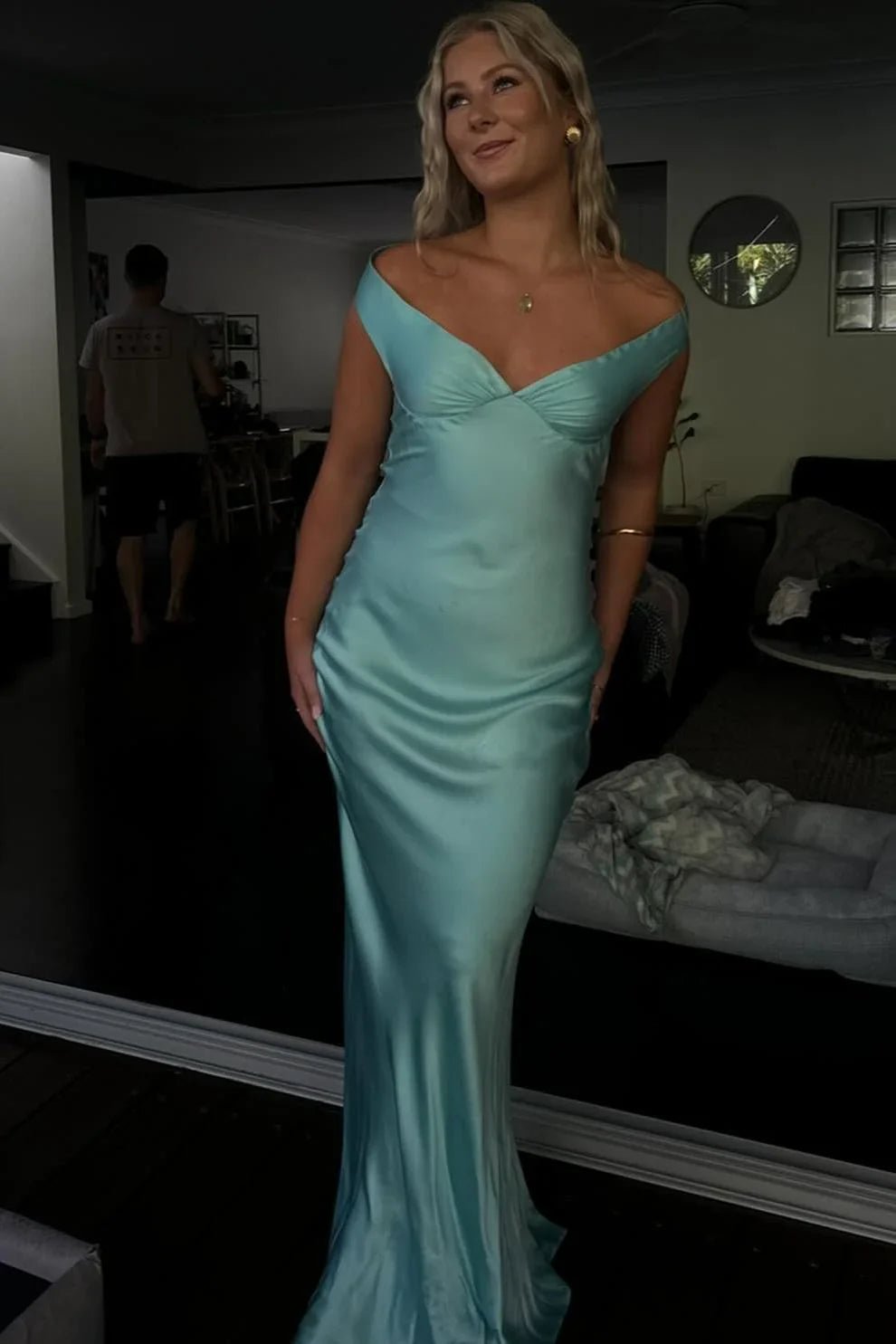SOKYND Delia Satin Off the Shoulder Maxi Dress DressesSOKYND-413591-NAV-XS-79575Navy BlueXS