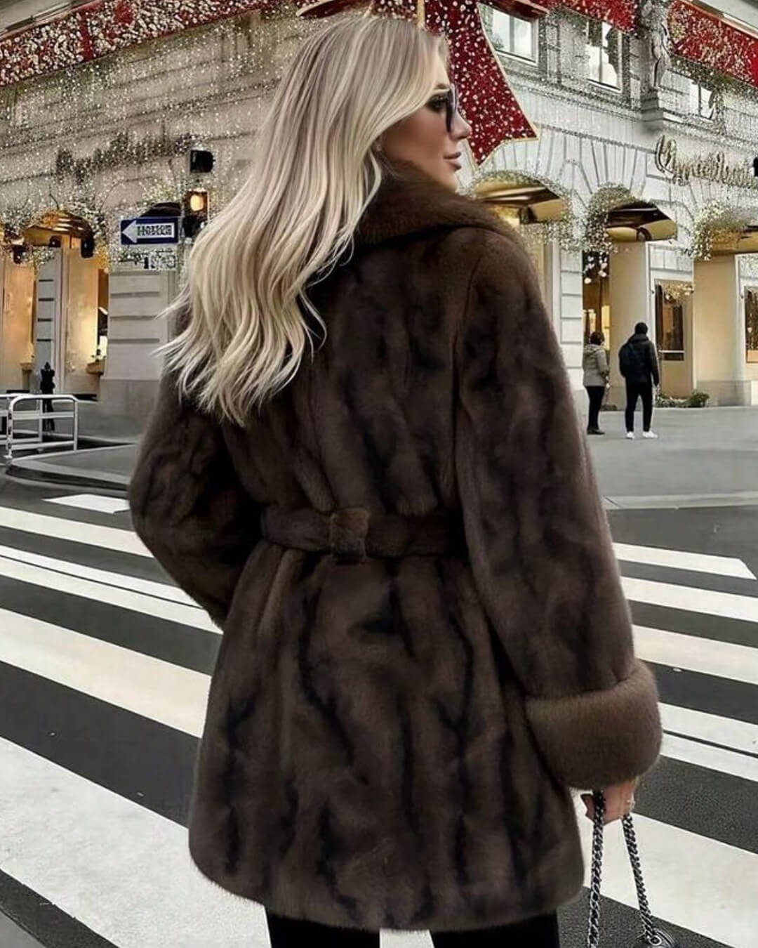 SOKYND Leslie Faux Fur Coat in Coffee