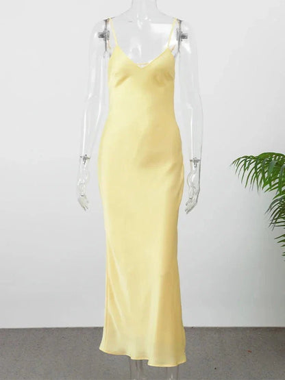 SOKYND Reina Satin Backless Maxi Dress DressYellowXS