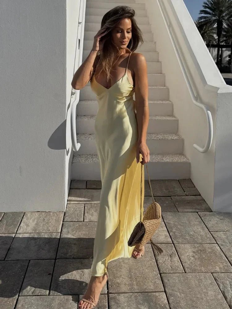 SOKYND Reina Satin Backless Maxi Dress DressYellowXS